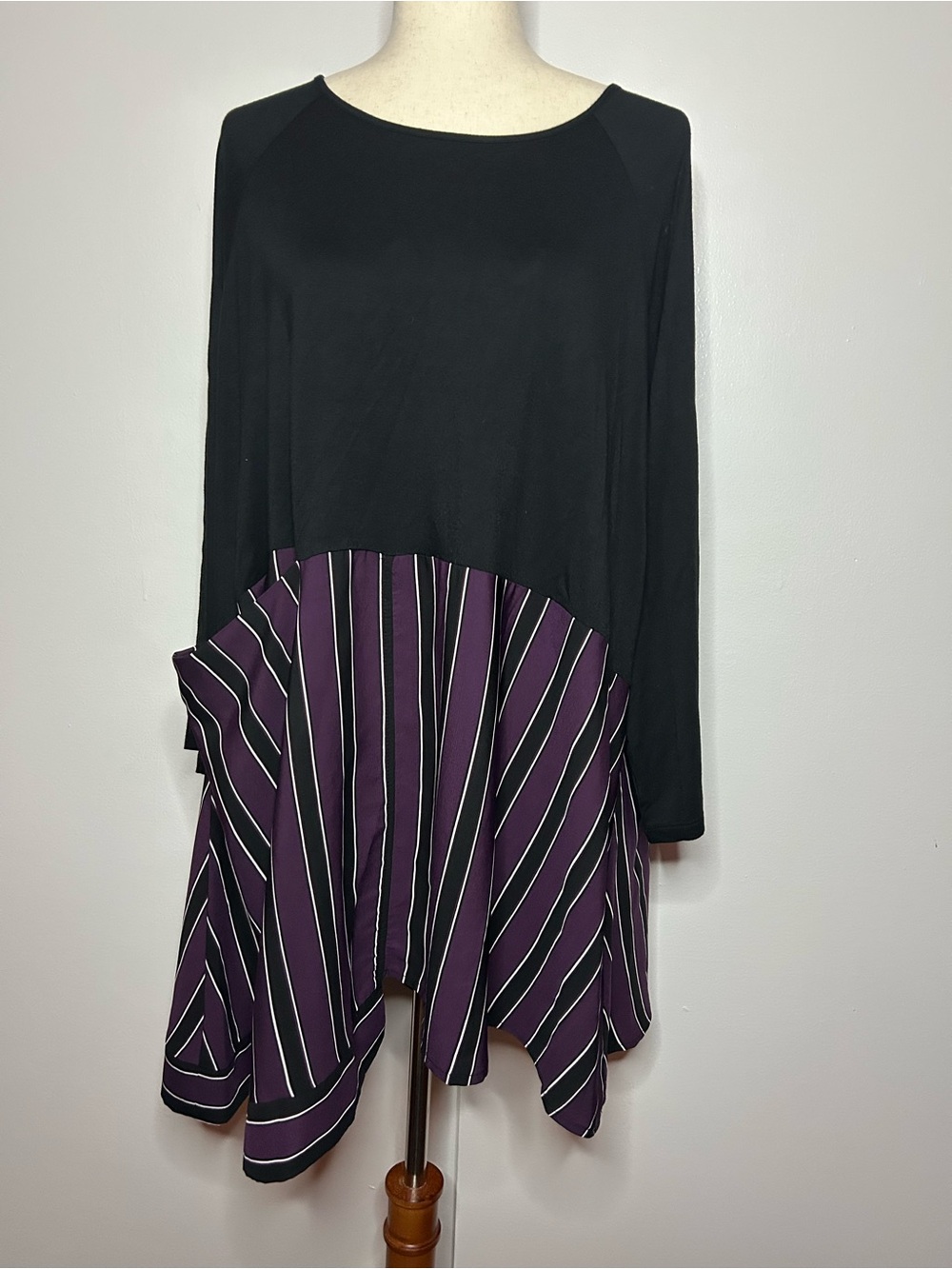 COMFY USA Black & Purple White Stripe Knit Layered Long Sleeve Tunic